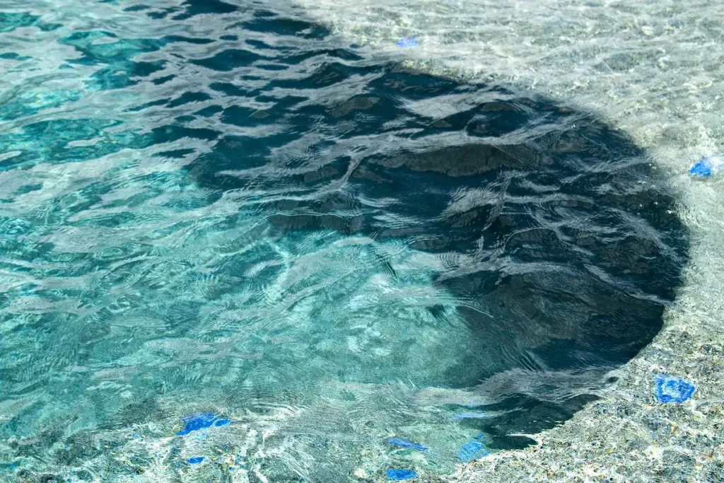 Saltwater vs Chlorine Pool: Health & Comfort Pros and Cons