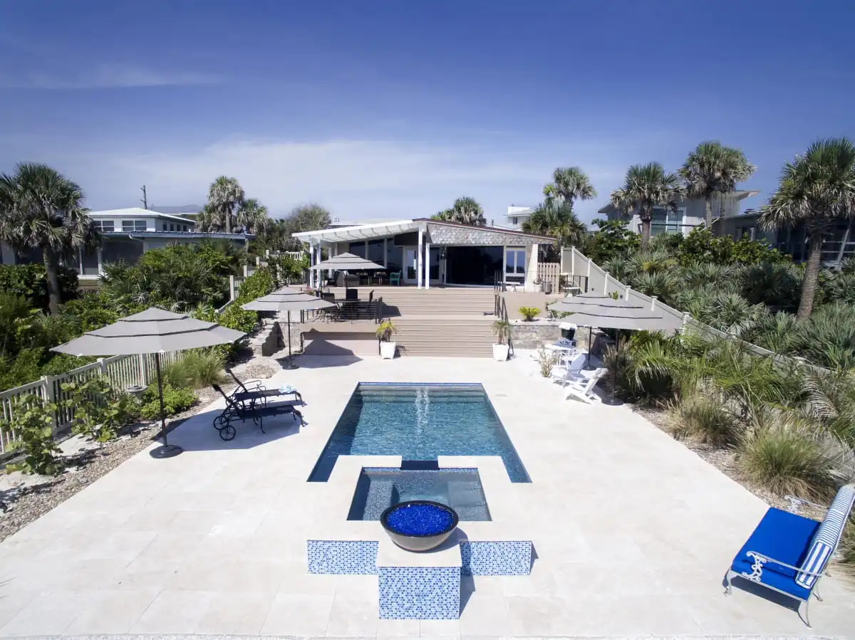 02-lovely-backyard-environment-with-custom-pool-by-All-Aqua-Pools.jpg