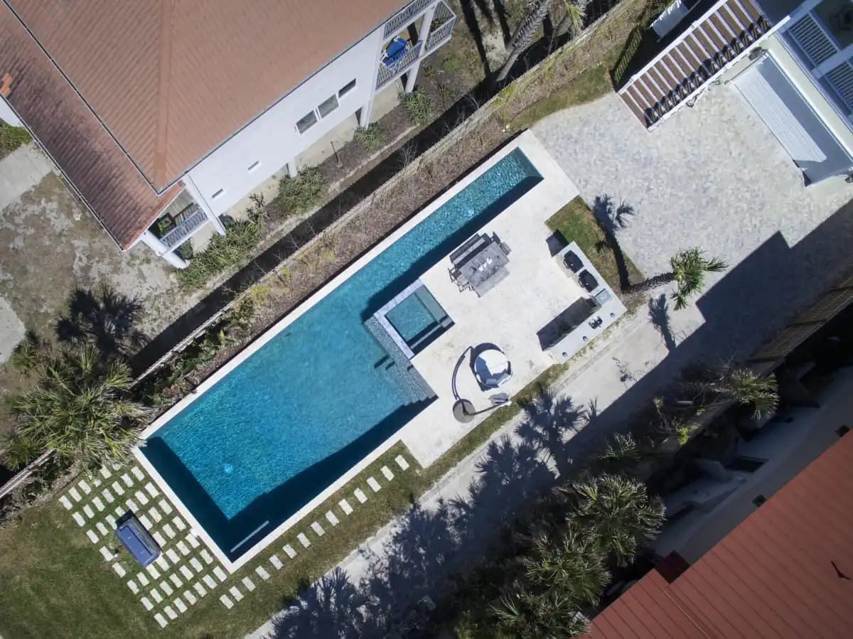 06-aerial-view-of-modern-pool-with-lap-lane.jpg