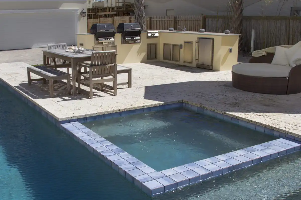 10-Attached-spa-and-summer-kitchen-with-two-grills.jpg