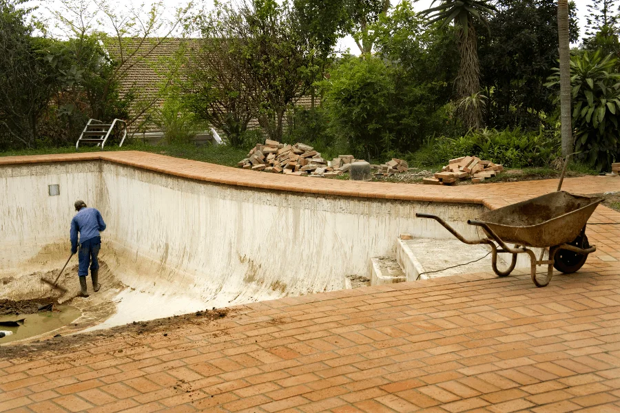 Pool-Remodeling