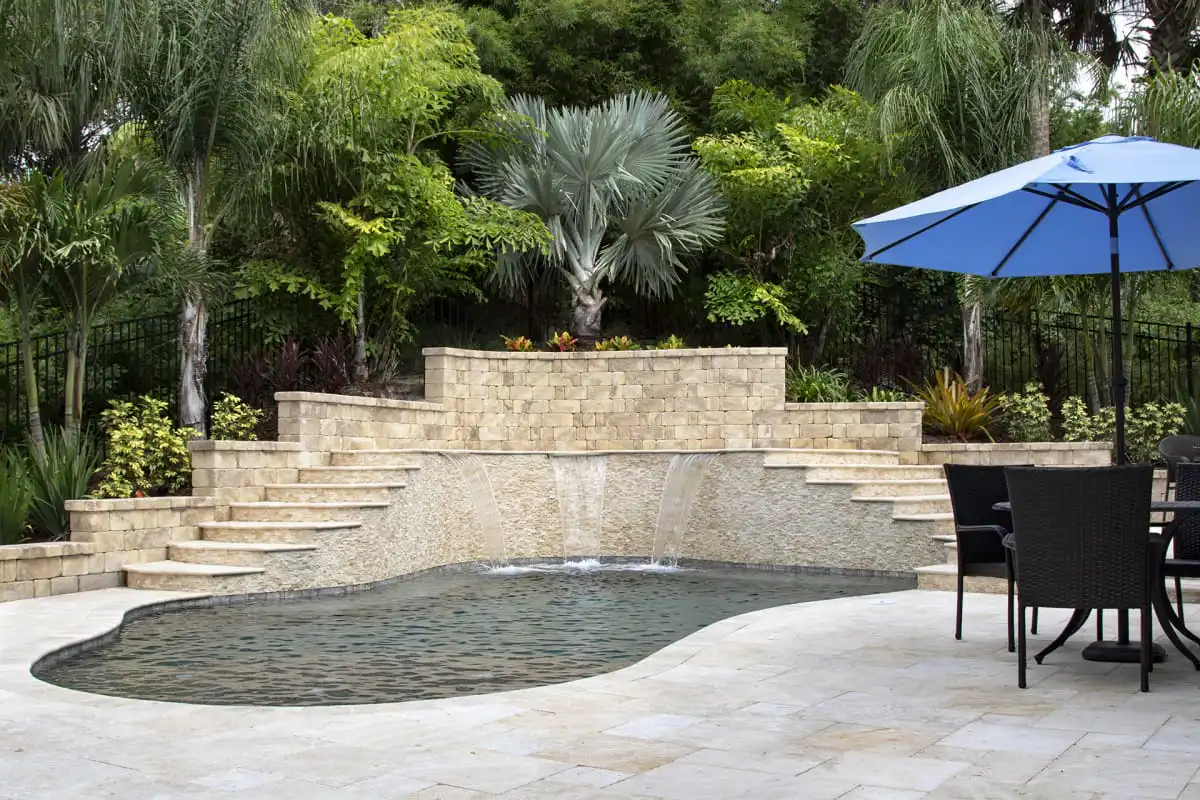 Free-form-pool-wiht-double-staircase.jpg