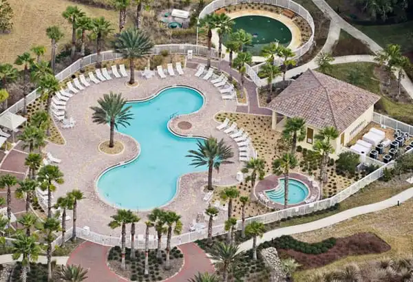 Resort-pool-by-All-Aqua-Pools.jpg